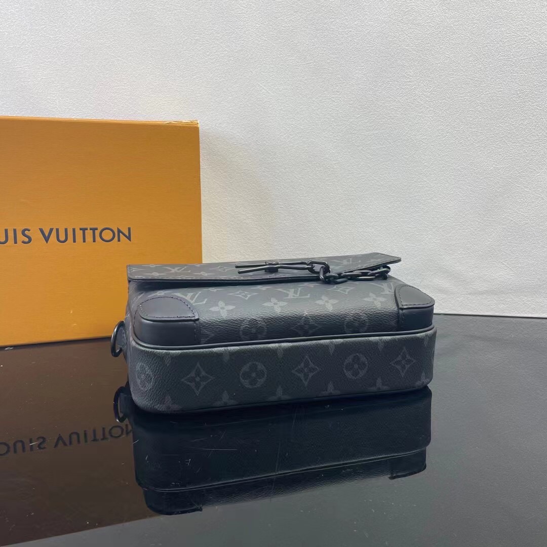 Louis Vuitton Satchel Bags